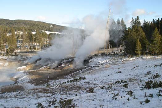 USA WY YellowstoneNP 2004NOV01 MudGeyser 005